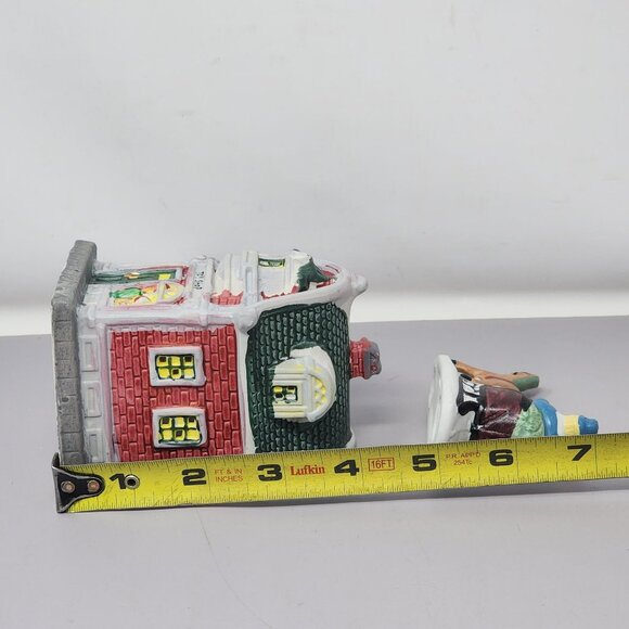 Vintage Christmas Village‎ Toy Shop & Santa Sleigh Figurines Holiday - Picture 11 of 11